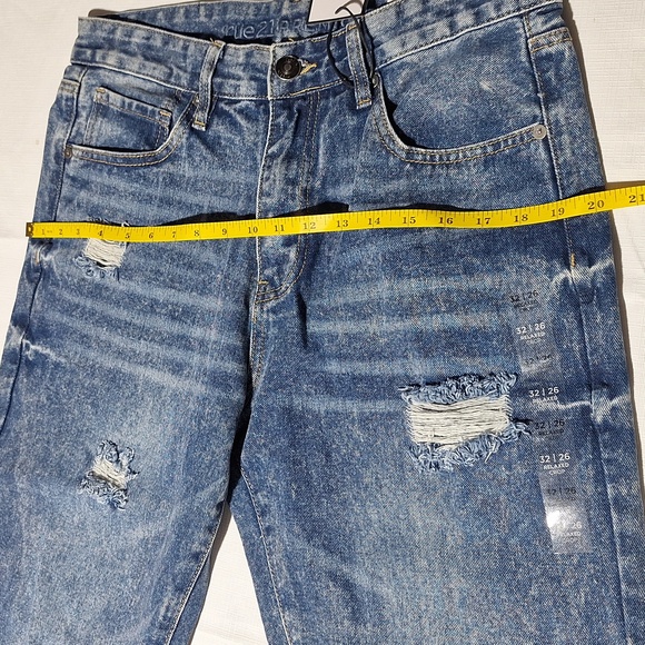 Rue21 Premium Relaxed Crop Distressed Raw Hem 32X26 NWT - Picture 9 of 16